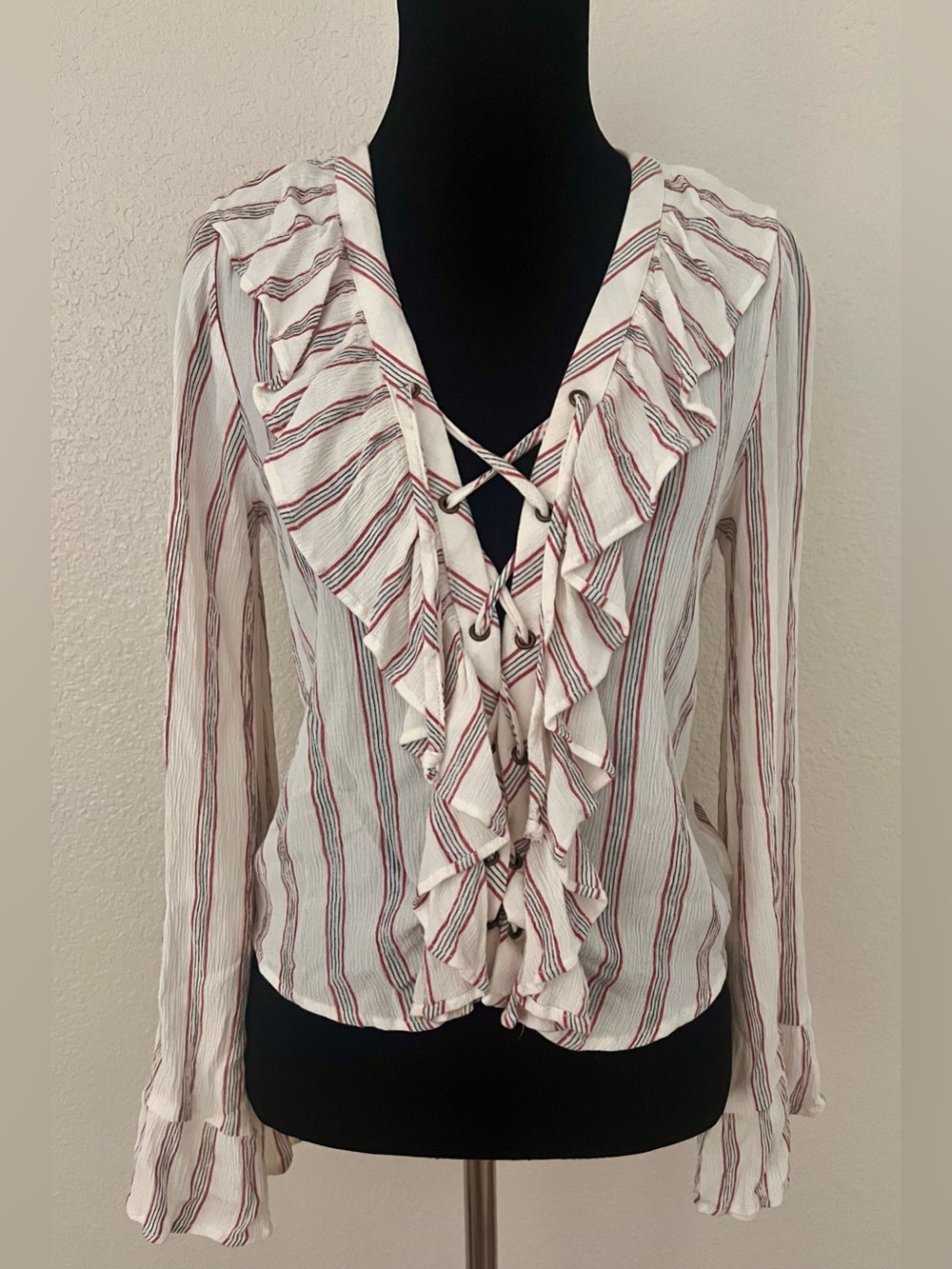 American Eagle Ruffle Bell Sleeve Striped Lace Up Top Red White Womens XS